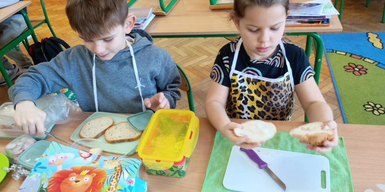 ZDROWE WIOSENNE KANAPECZKI