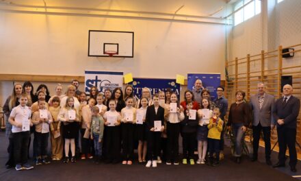 Wręczenie Stypendiów Naukowych – Święto Uczenia się i Talentu