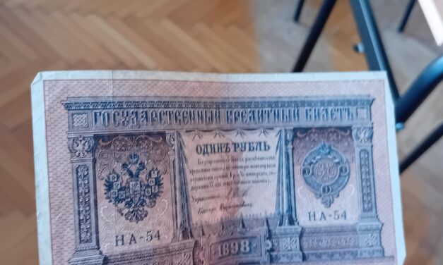 Pamiątki rodzinne na lekcji historii w klasie IV