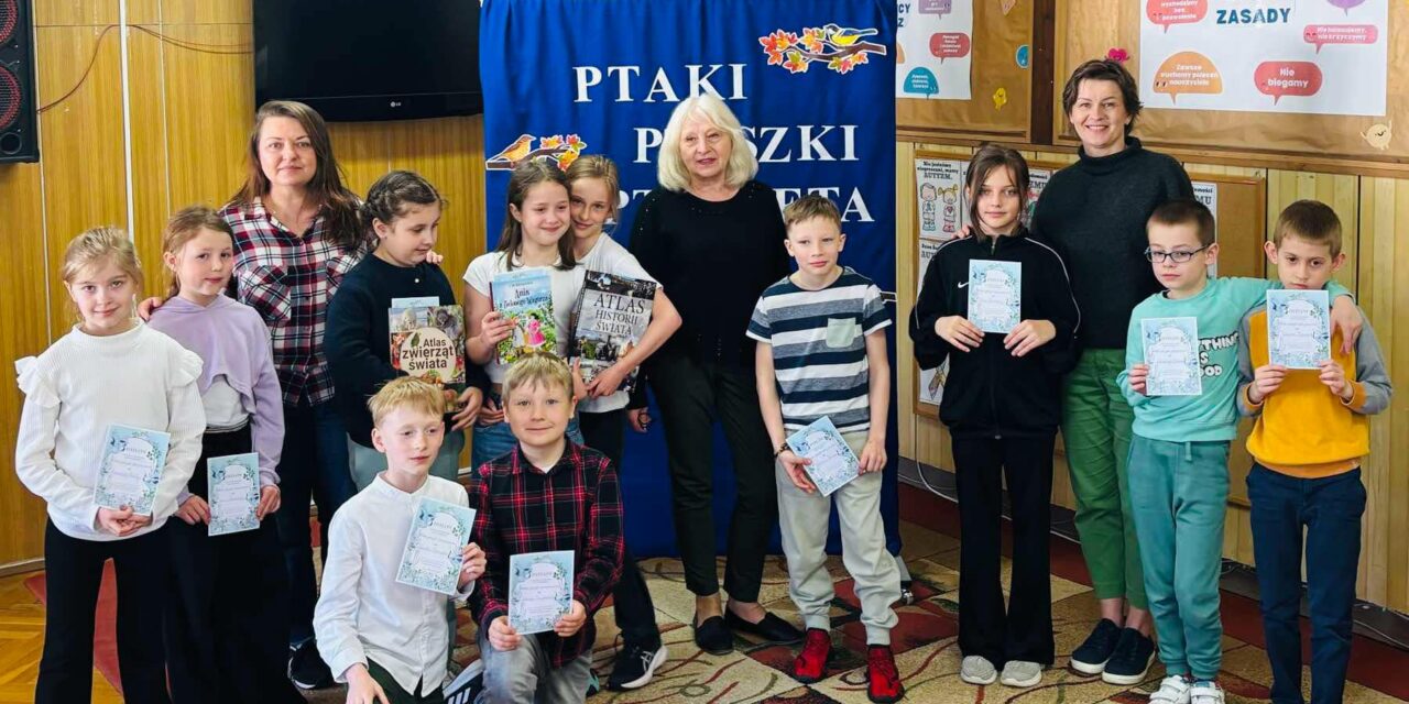 Sukcesy naszych uczennic w eliminacjach do turnieju recytatorskiego „Ptaki, ptaszki, ptaszęta polne”