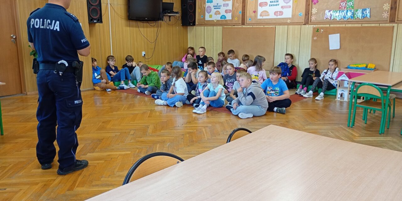Spotkanie z dzielnicowym w kl.1-3