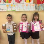 Lekturowy lapbook w wykonaniu klasy 1