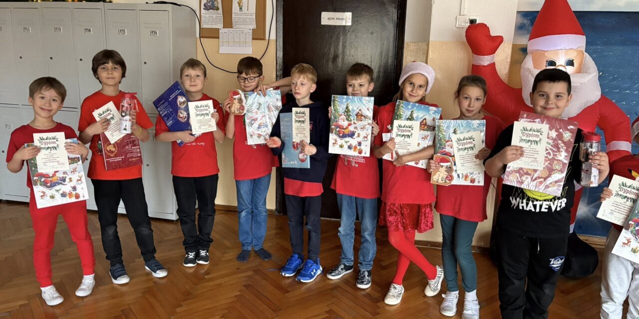Rozstrzygnięcie szkolnego konkursu na wieniec świąteczny