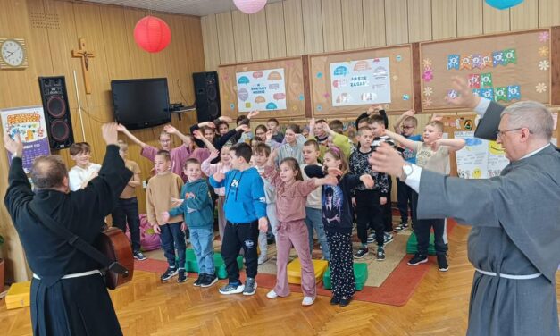 Rekolekcje pełne radości – misyjne świadectwo Ojca Andrzeja Zbrojnego